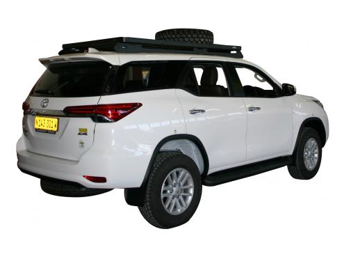 Gruppe AA: TOYOTA FORTUNER 4X4 2.8GD 6 SUV Automatik