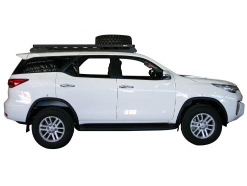 Gruppe AA: TOYOTA FORTUNER 4X4 2.8GD 6 SUV Automatik